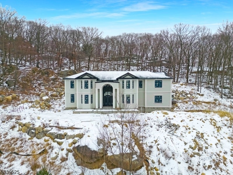 Photo of Listing #3947036