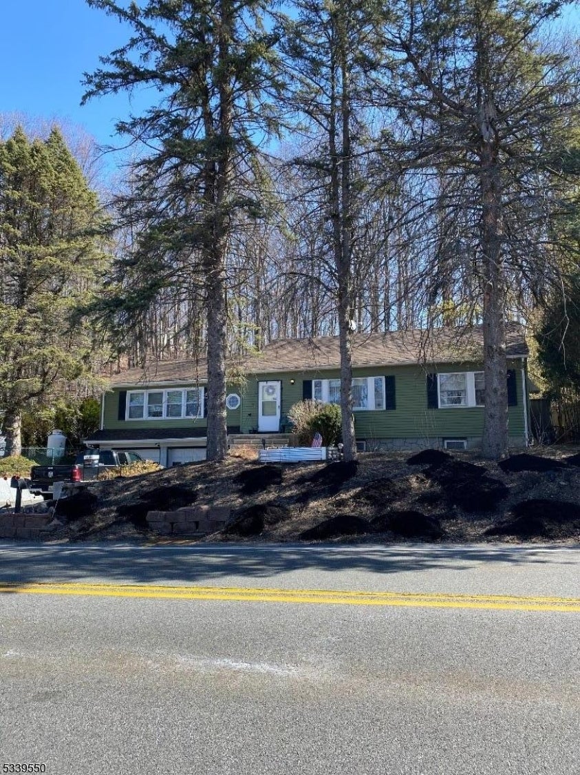 Photo of Listing #3947067