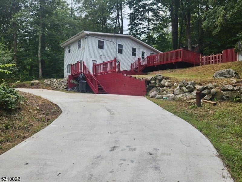 Photo of Listing #3948504