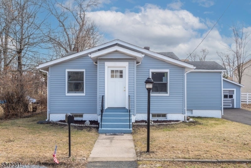 Photo of Listing #3949423