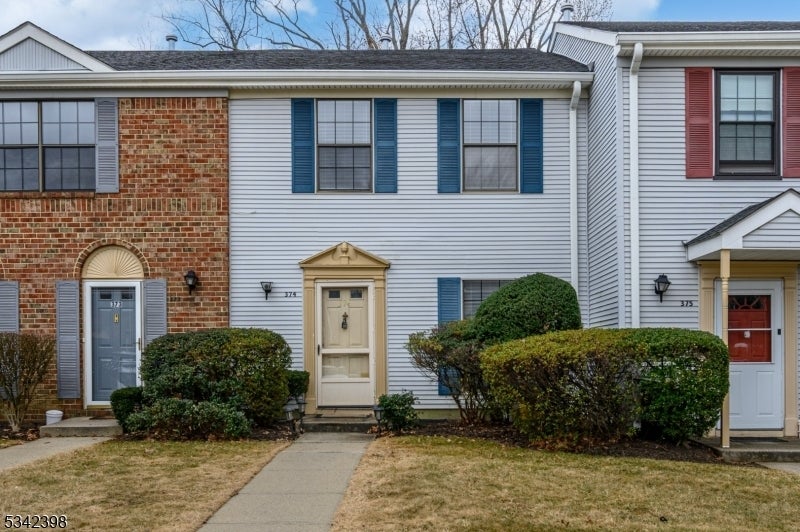 Photo of Listing #3949619