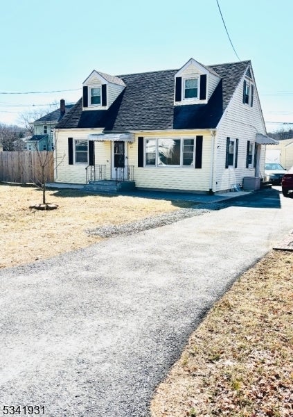 Photo of Listing #3950352