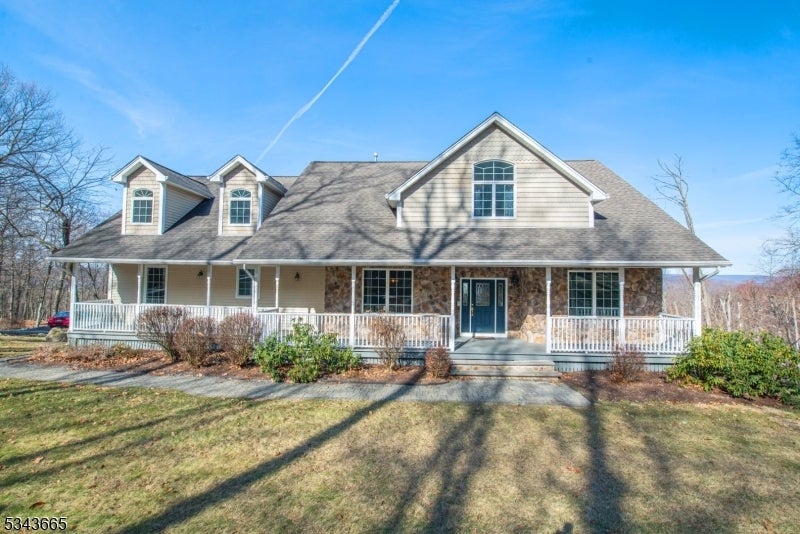Photo of Listing #3950619