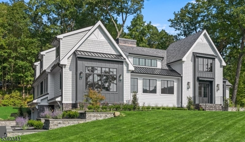 Photo of Listing #3950931
