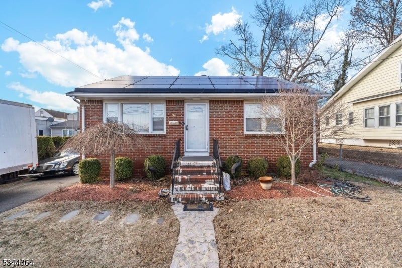 Photo of Listing #3951100