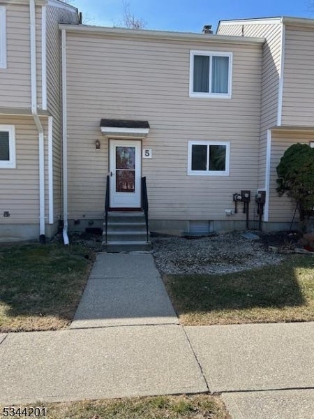 Photo of Listing #3951473