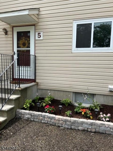 Photo of Listing #3951473