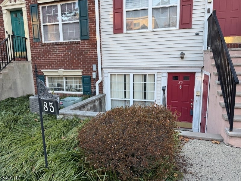 Photo of Listing #3952261