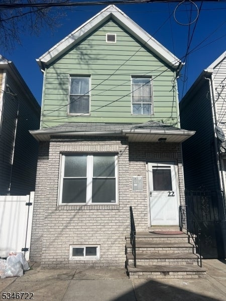 Photo of Listing #3953102