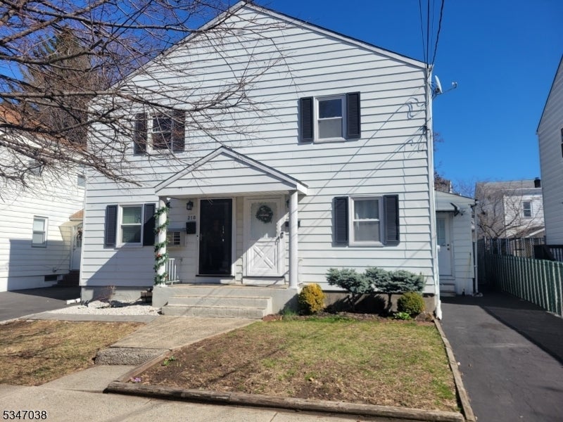 Photo of Listing #3953400