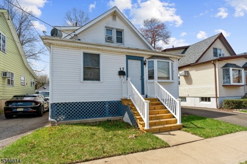 Photo of Listing #3953482