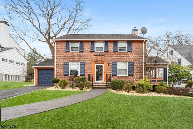 Photo of Listing #3953881