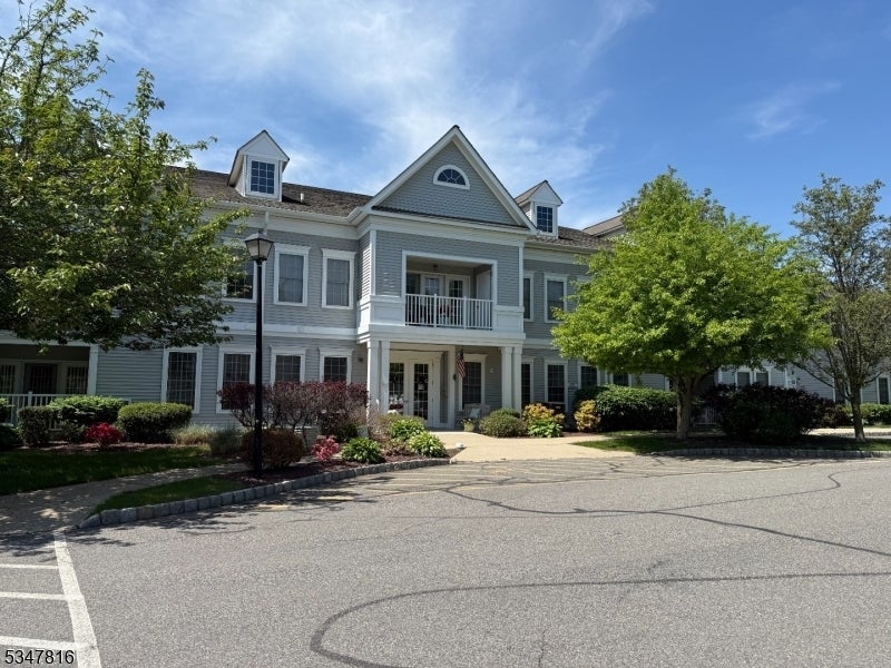 Photo of Listing #3954058