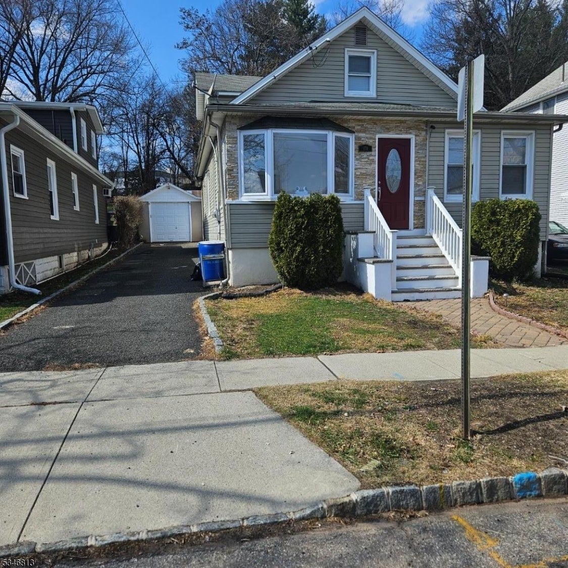 Photo of Listing #3954466