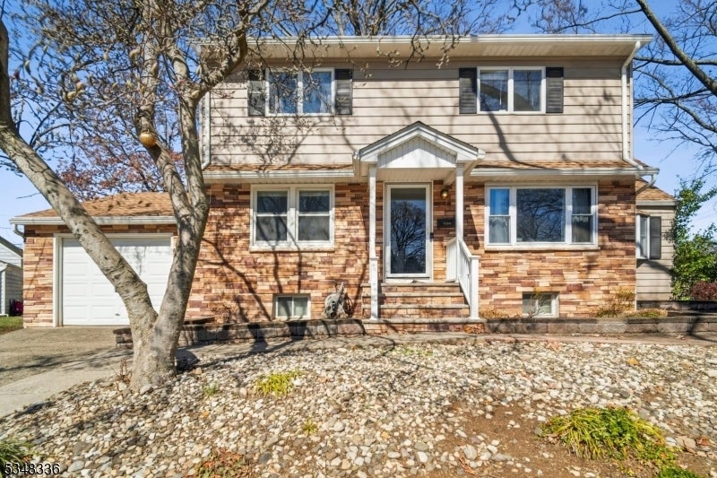 Photo of Listing #3954534