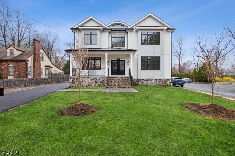 Photo of Listing #3954573
