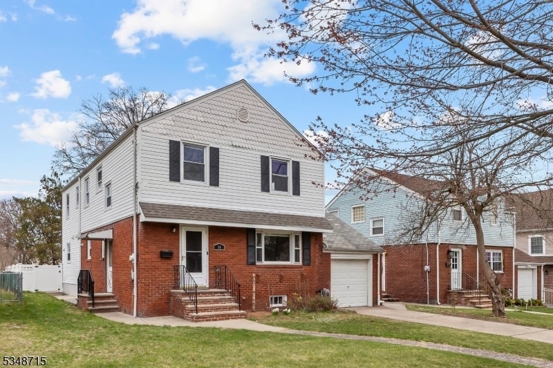 Photo of Listing #3954896
