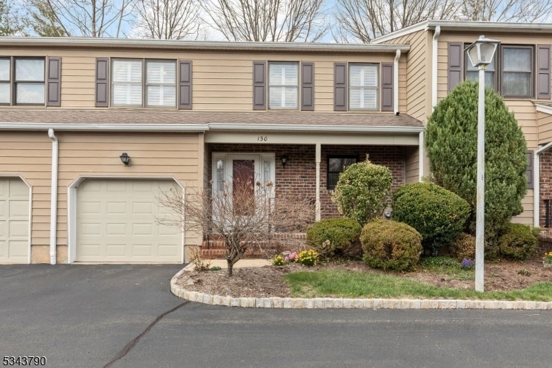 Photo of Listing #3954997