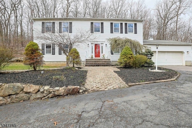 Photo of Listing #3955126