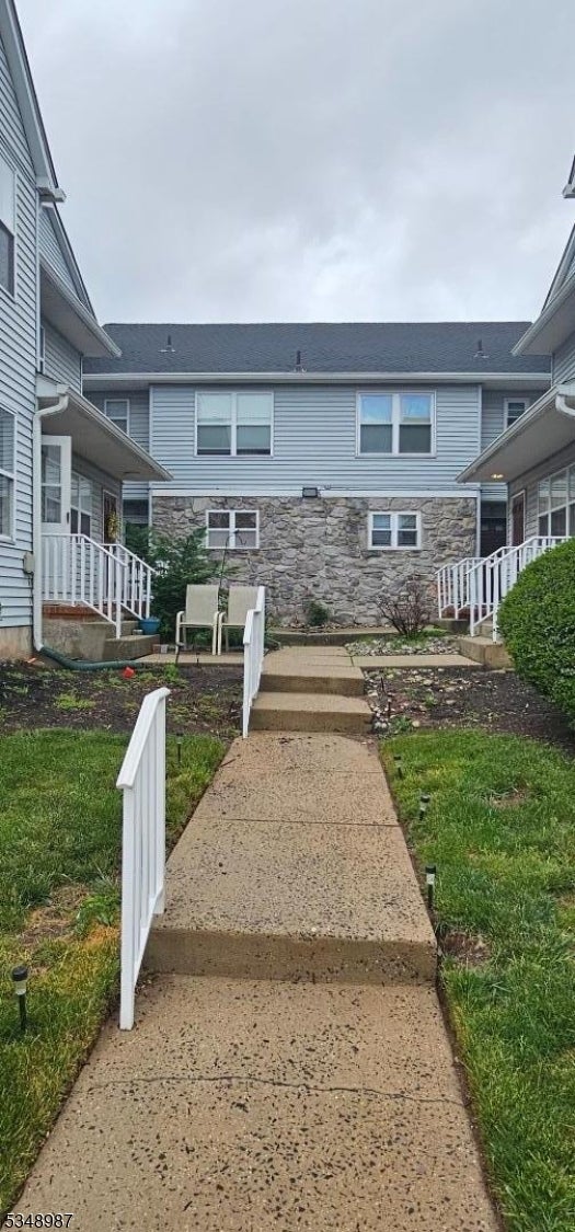 Photo of Listing #3955170
