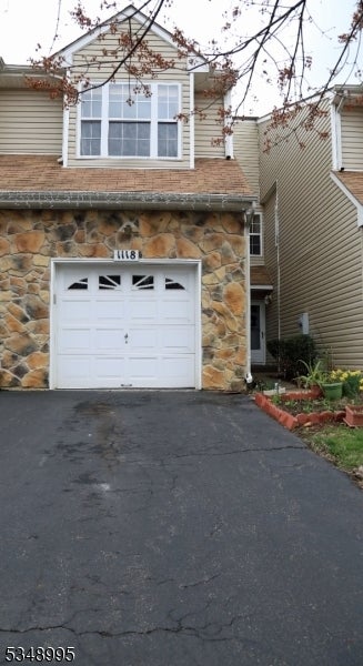 Photo of Listing #3955189