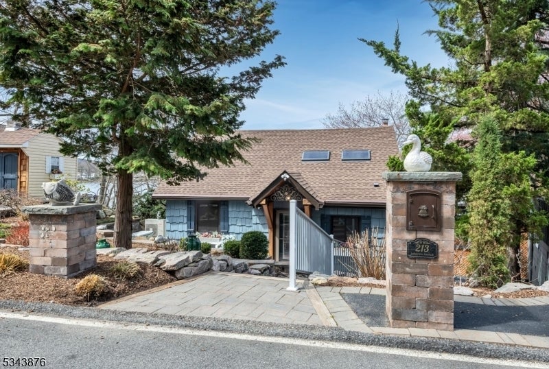 Photo of Listing #3955201