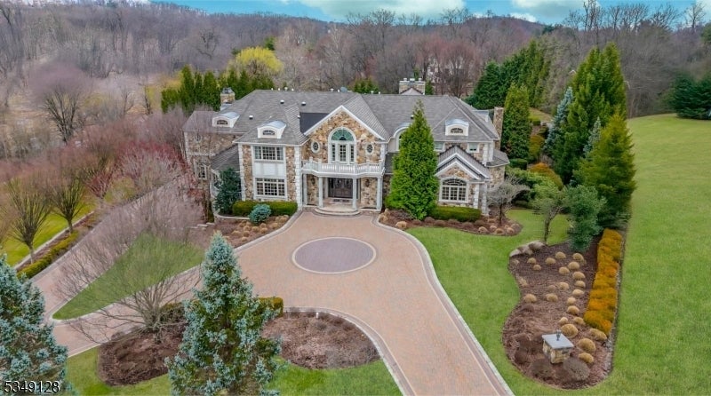 Photo of Listing #3955328