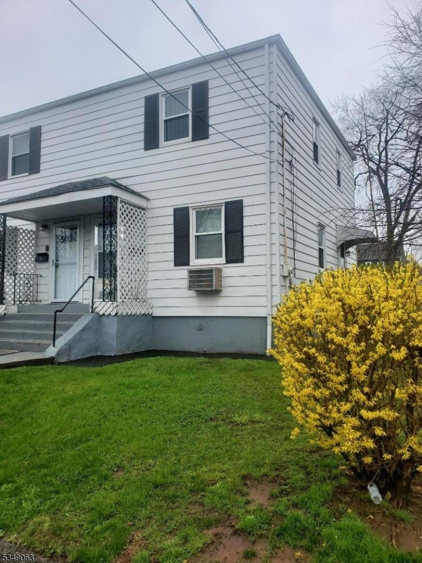 Photo of Listing #3955513