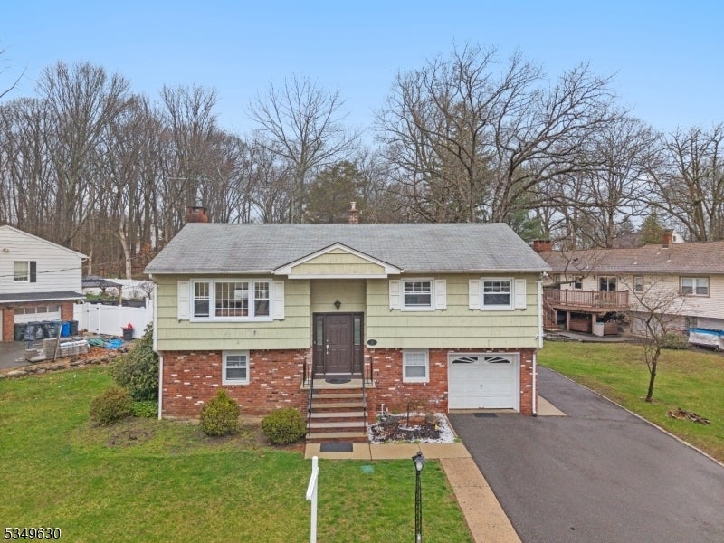 Photo of Listing #3955633