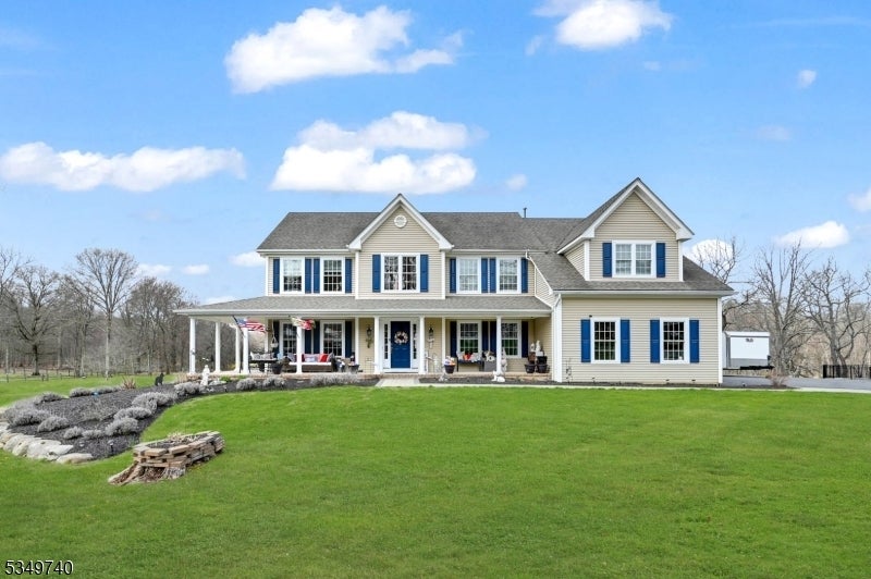 Photo of Listing #3955730