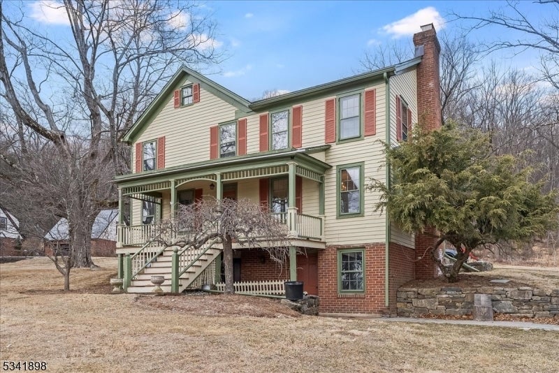 Photo of Listing #3955757