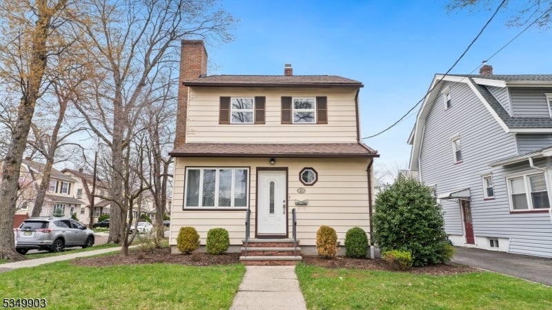 Photo of Listing #3956147