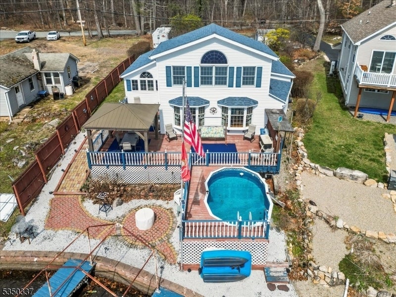 Photo of Listing #3956275