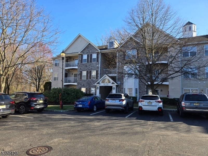 Photo of Listing #3956387