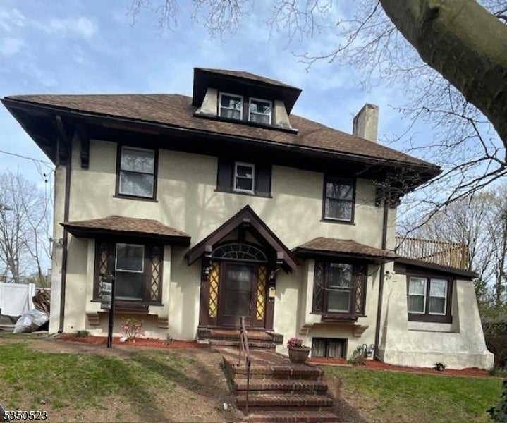Photo of Listing #3956466