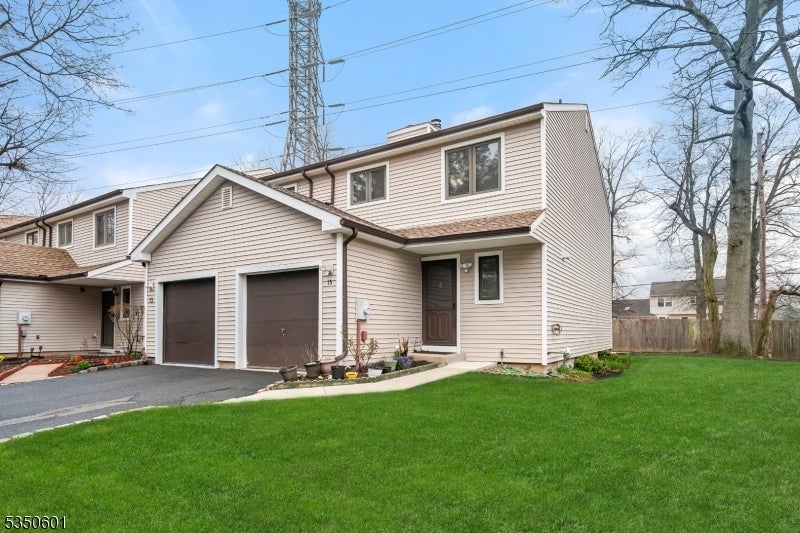 Photo of Listing #3956535