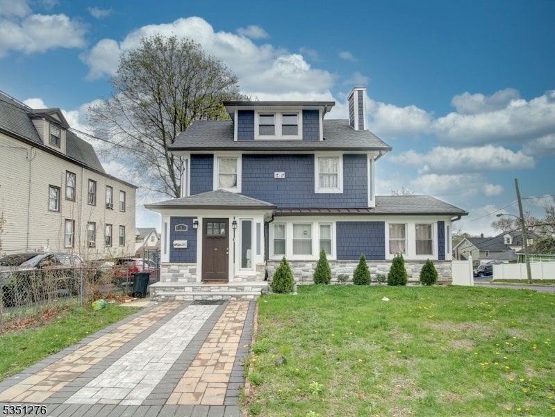 Photo of Listing #3956974