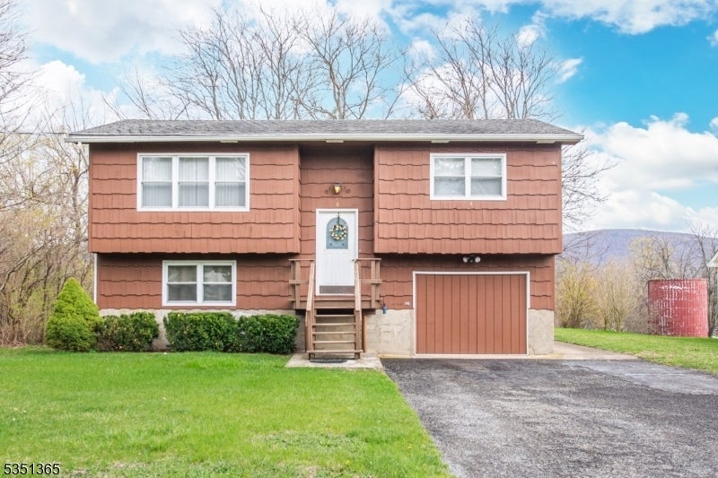 Photo of Listing #3957079