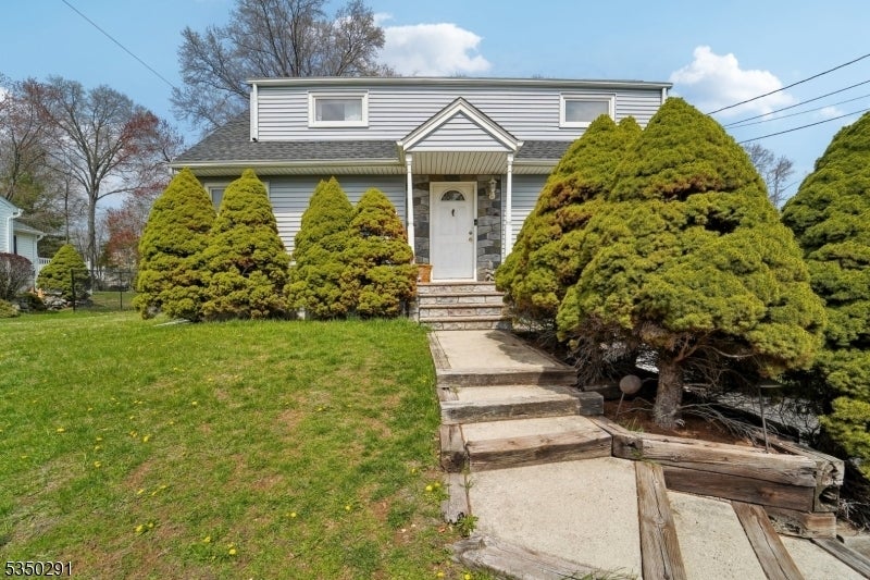 Photo of Listing #3957133