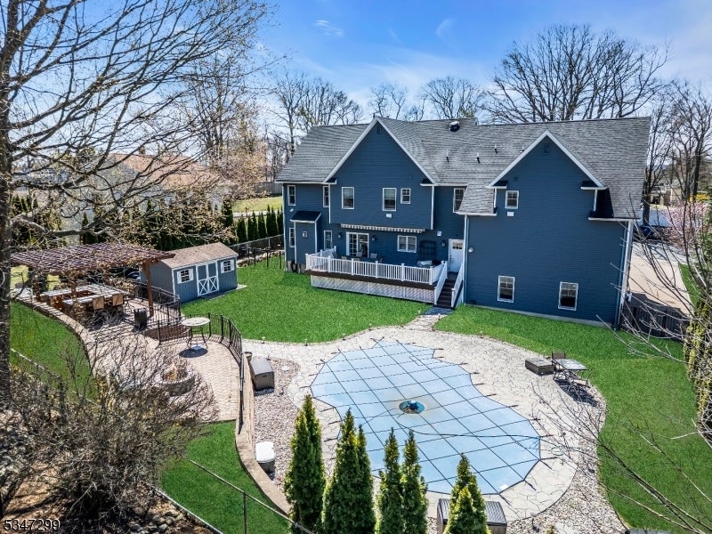 Photo of Listing #3957435
