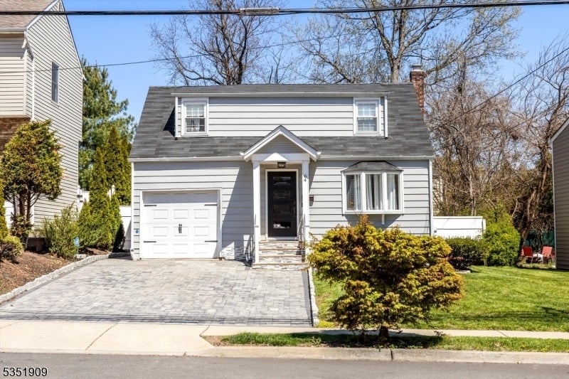 Photo of Listing #3957516