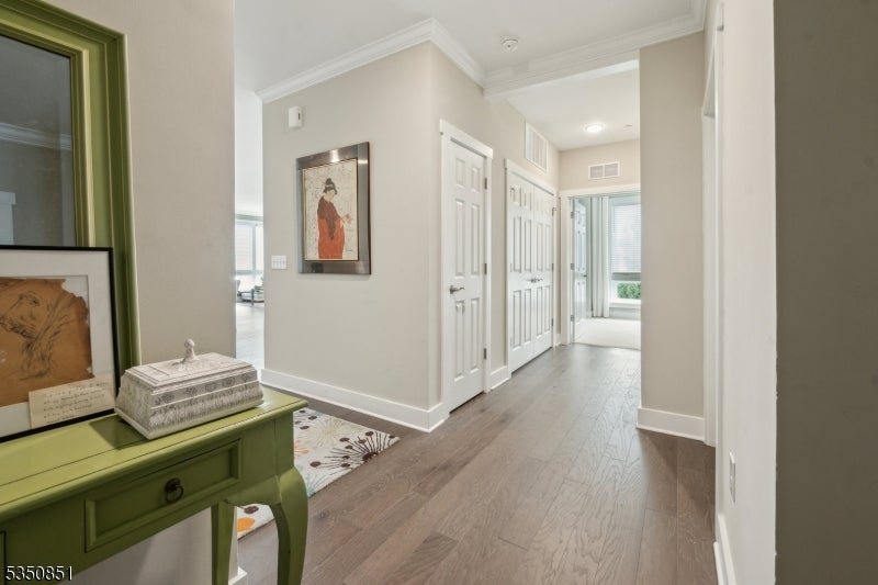 Photo of Listing #3957584