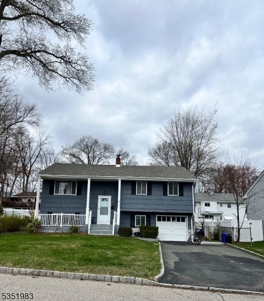 Photo of Listing #3957602