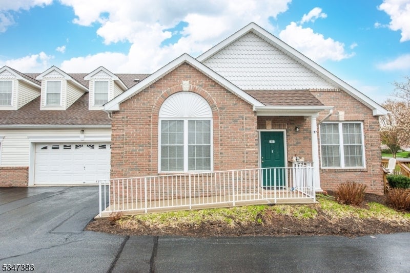 Photo of Listing #3957708