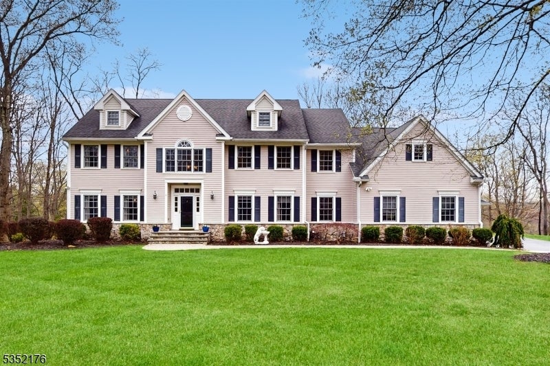 Photo of Listing #3957778