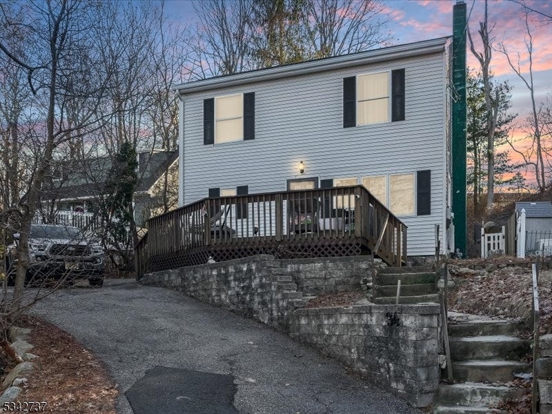 Photo of Listing #3957805