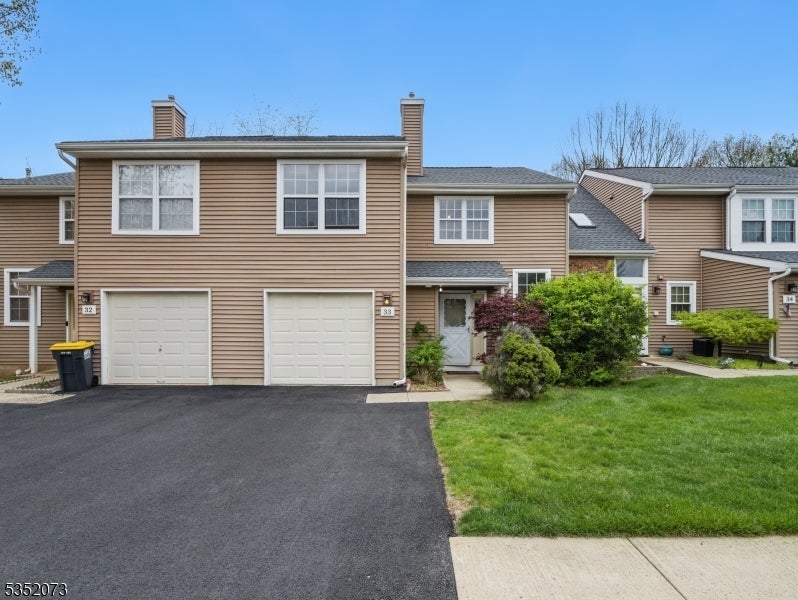 Photo of Listing #3957811