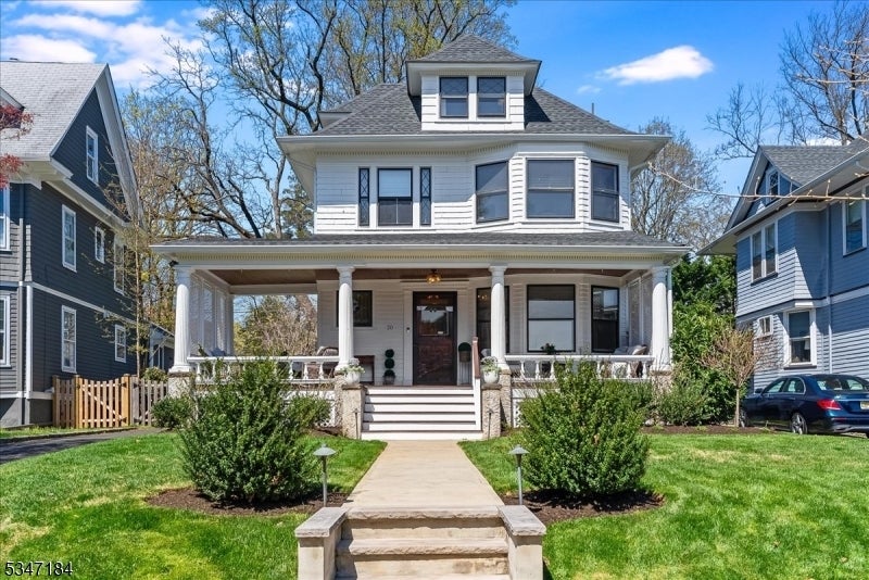 Photo of Listing #3957834