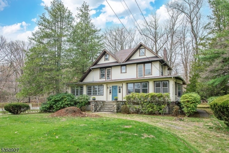 Photo of Listing #3957872
