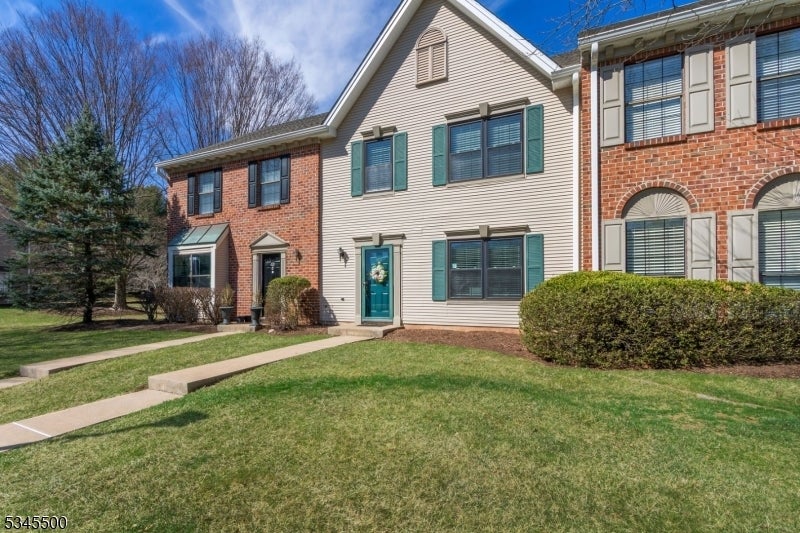 Photo of Listing #3957975